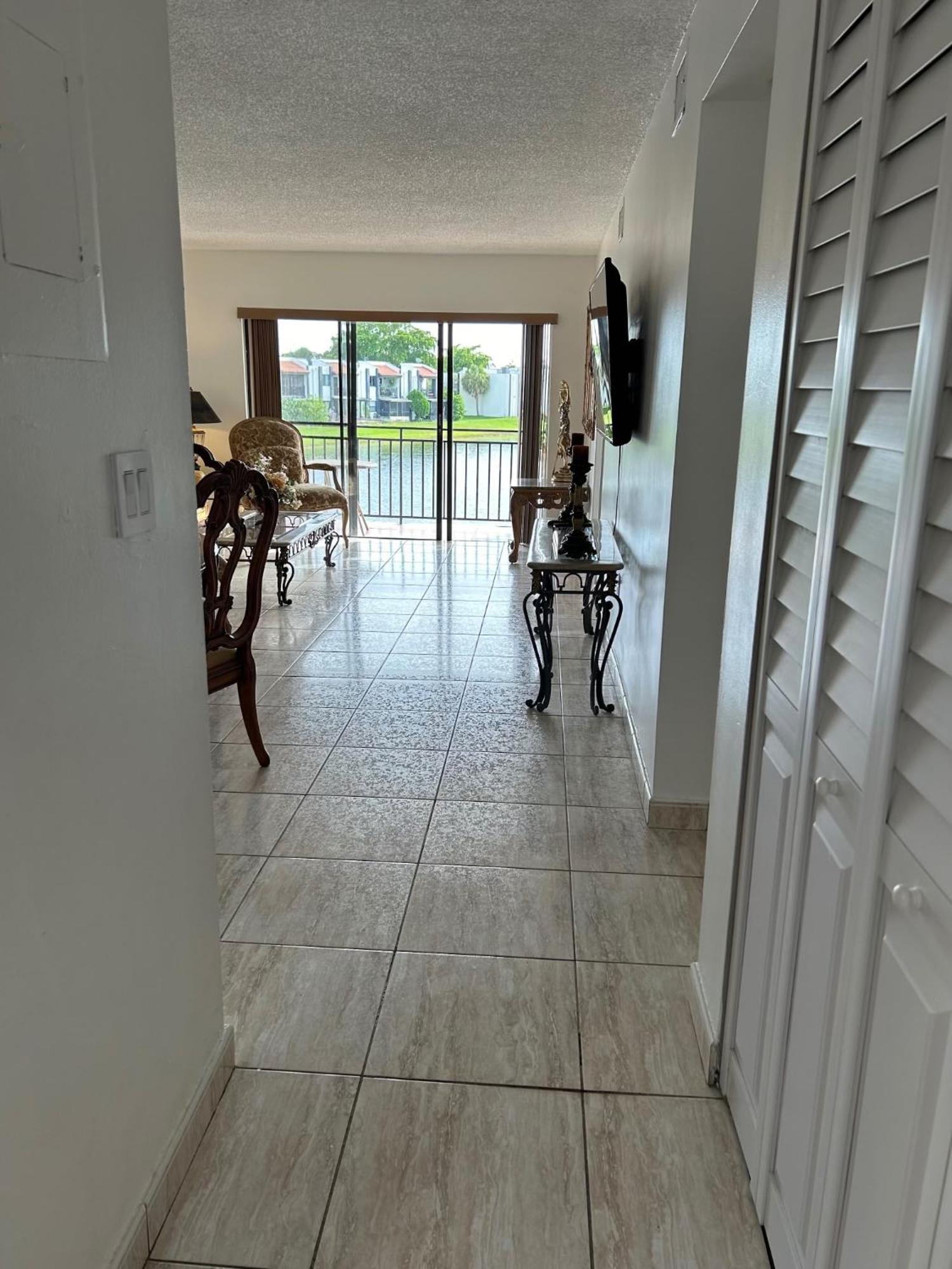 Beautiful Apartment With Very Elegant Colonial Decoration Tamiami Εξωτερικό φωτογραφία