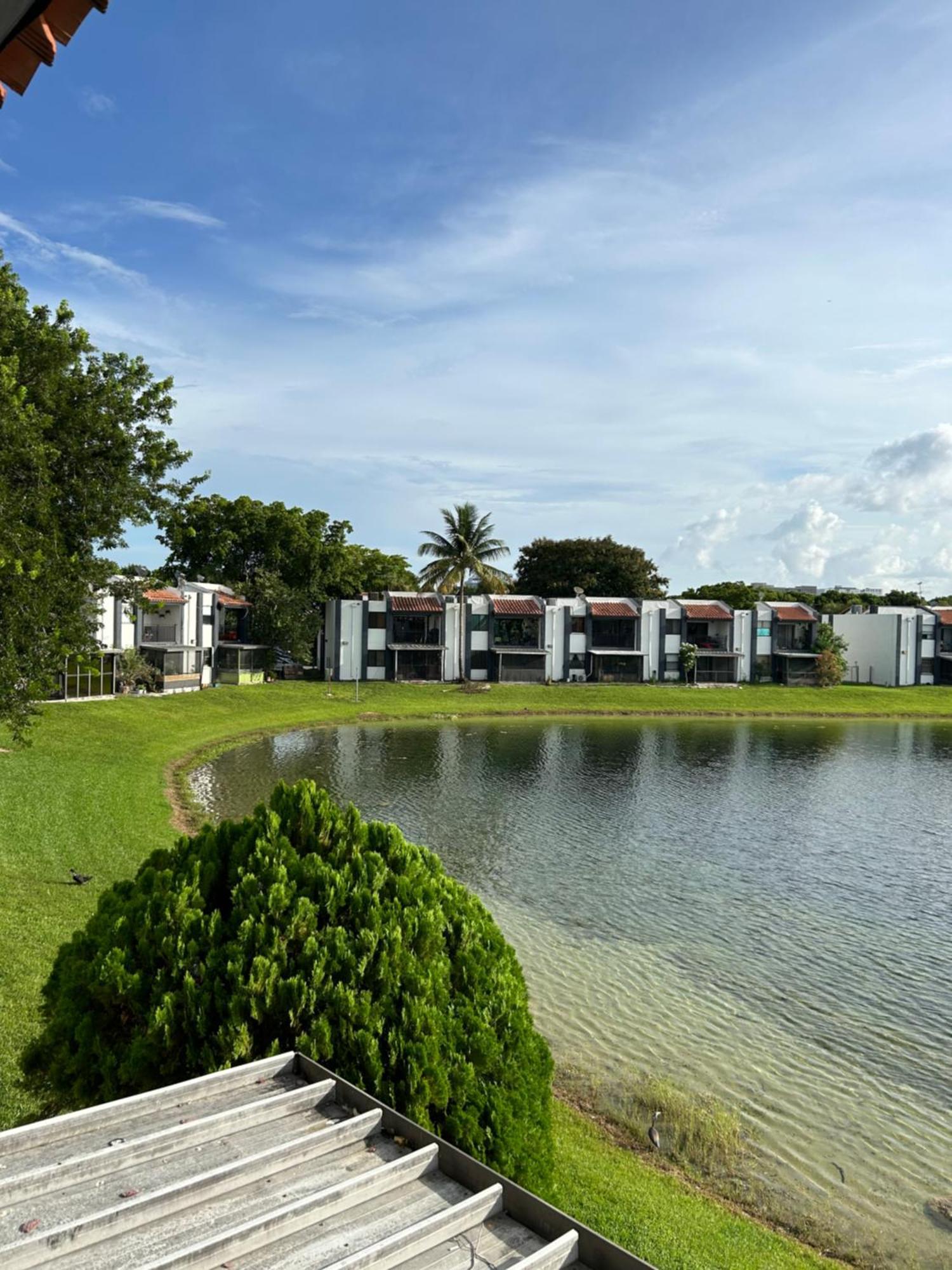 Beautiful Apartment With Very Elegant Colonial Decoration Tamiami Εξωτερικό φωτογραφία